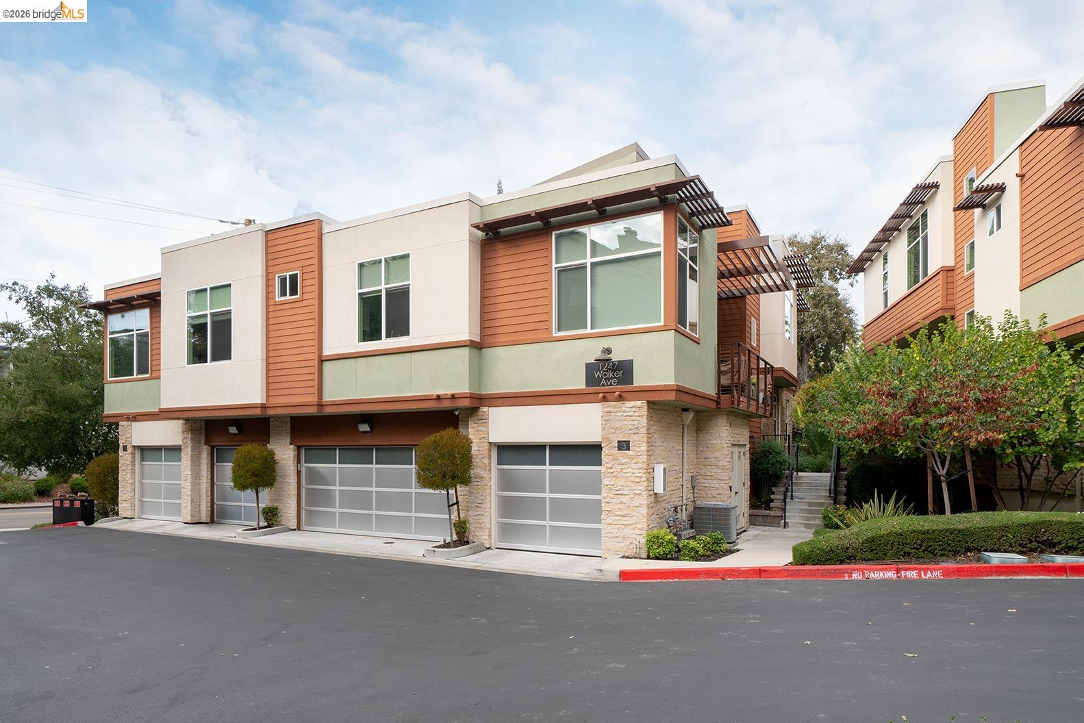 1247 Walker Ave # 2