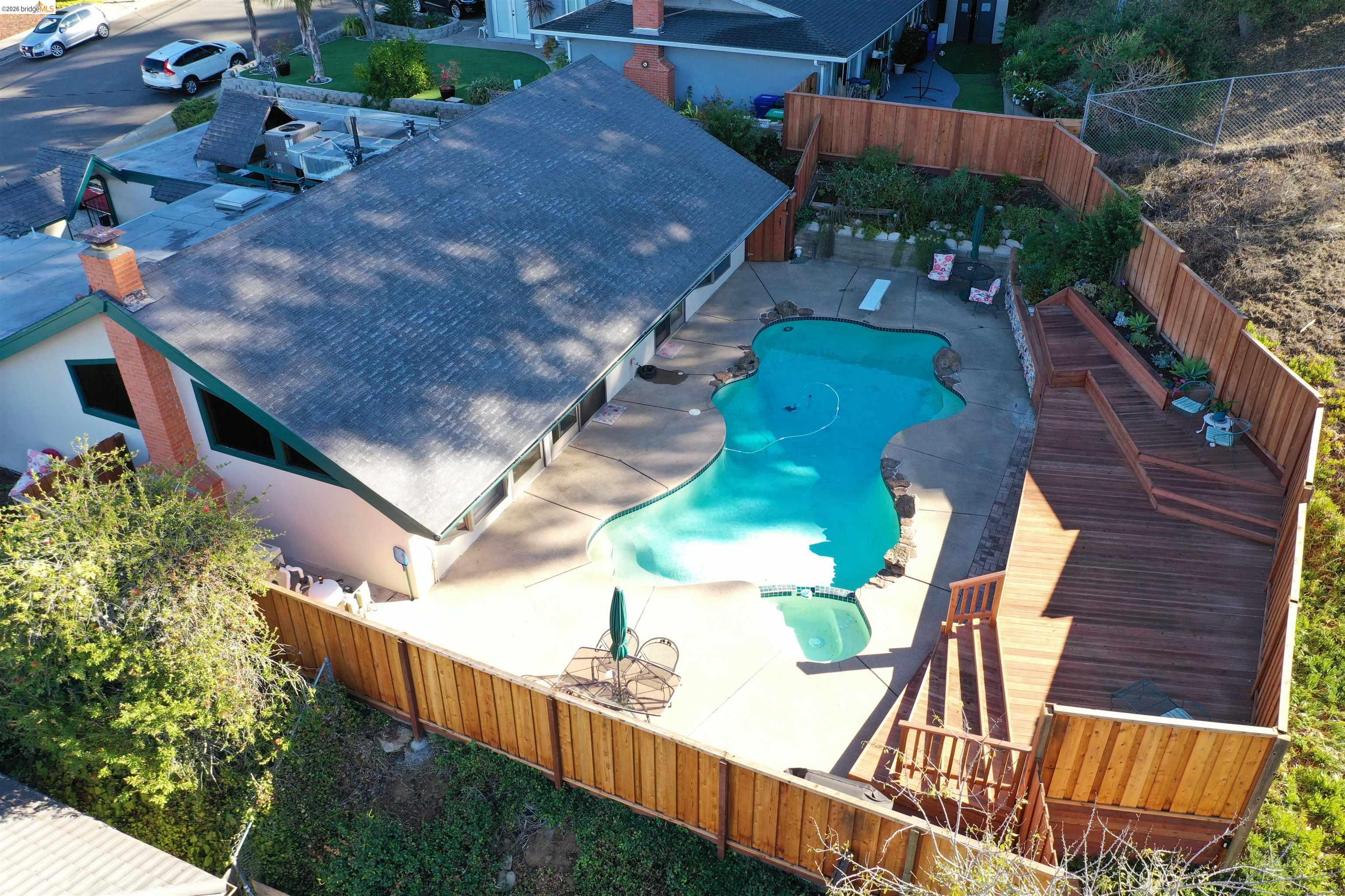 3421 Hackamore Dr