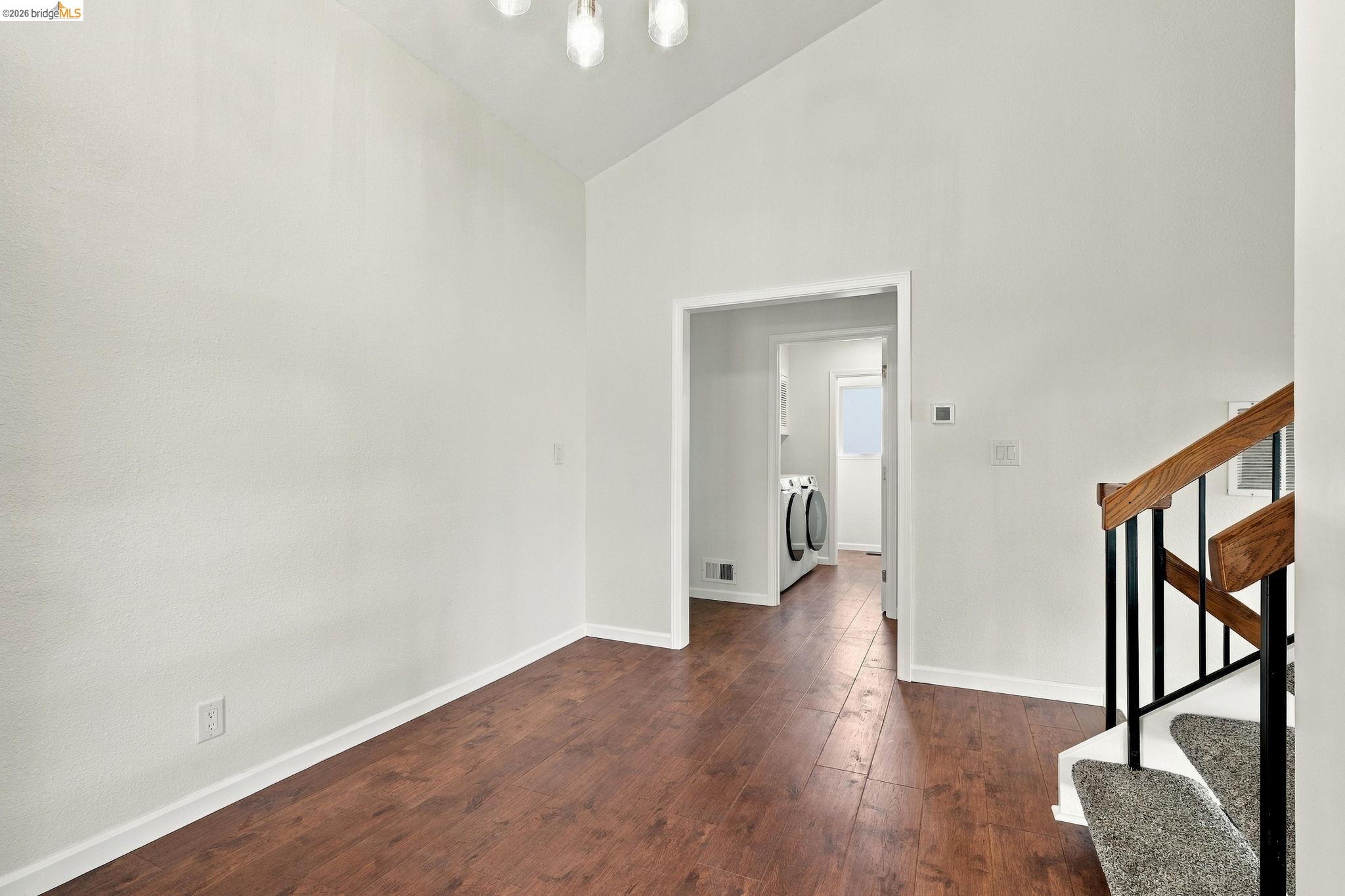 122 Stratford St