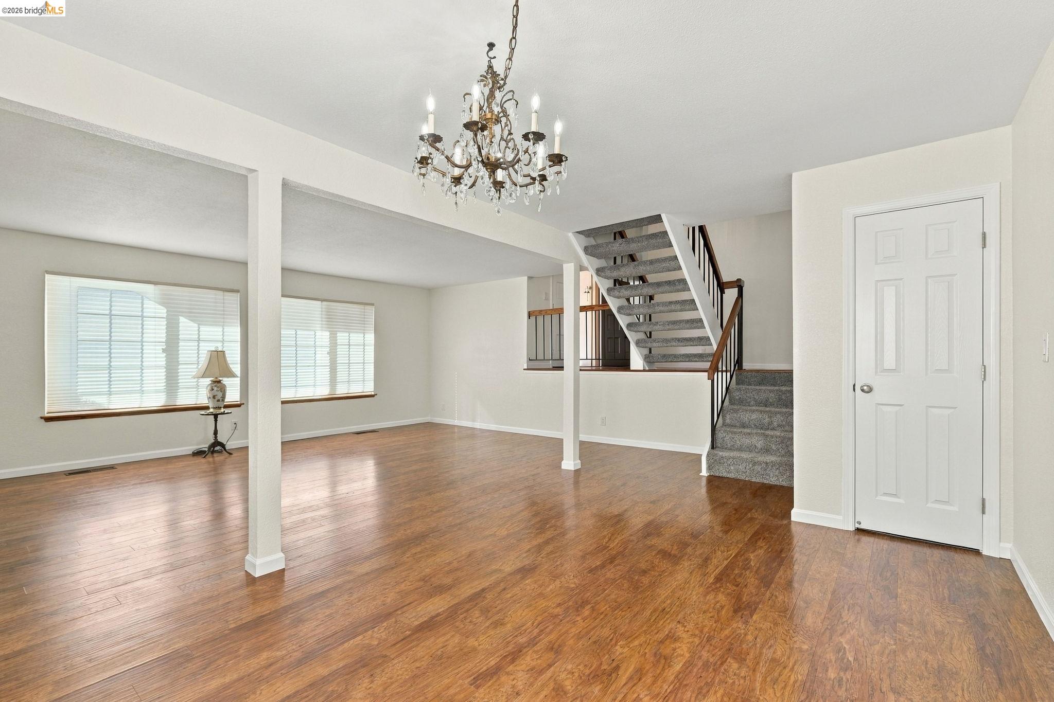 122 Stratford St