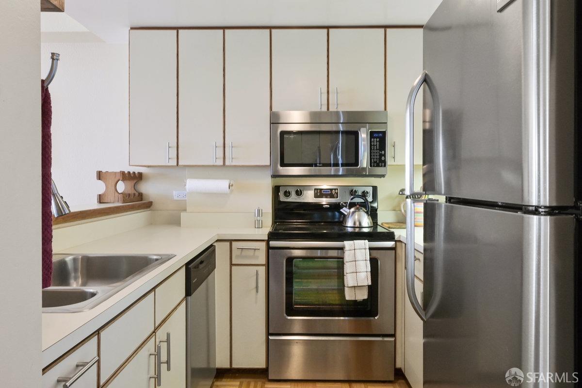 601 Van Ness Avenue # 825