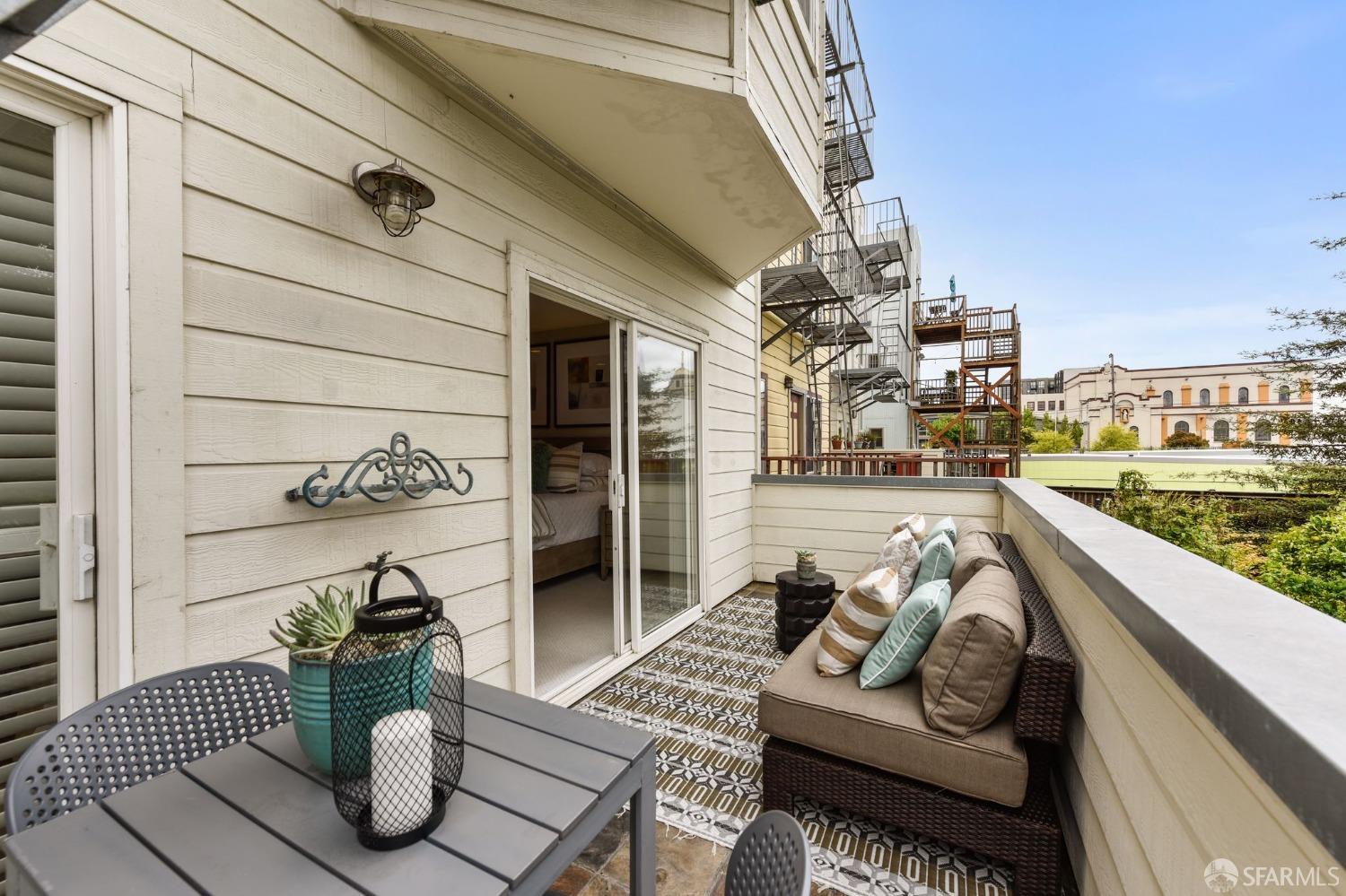 352 Shotwell Street