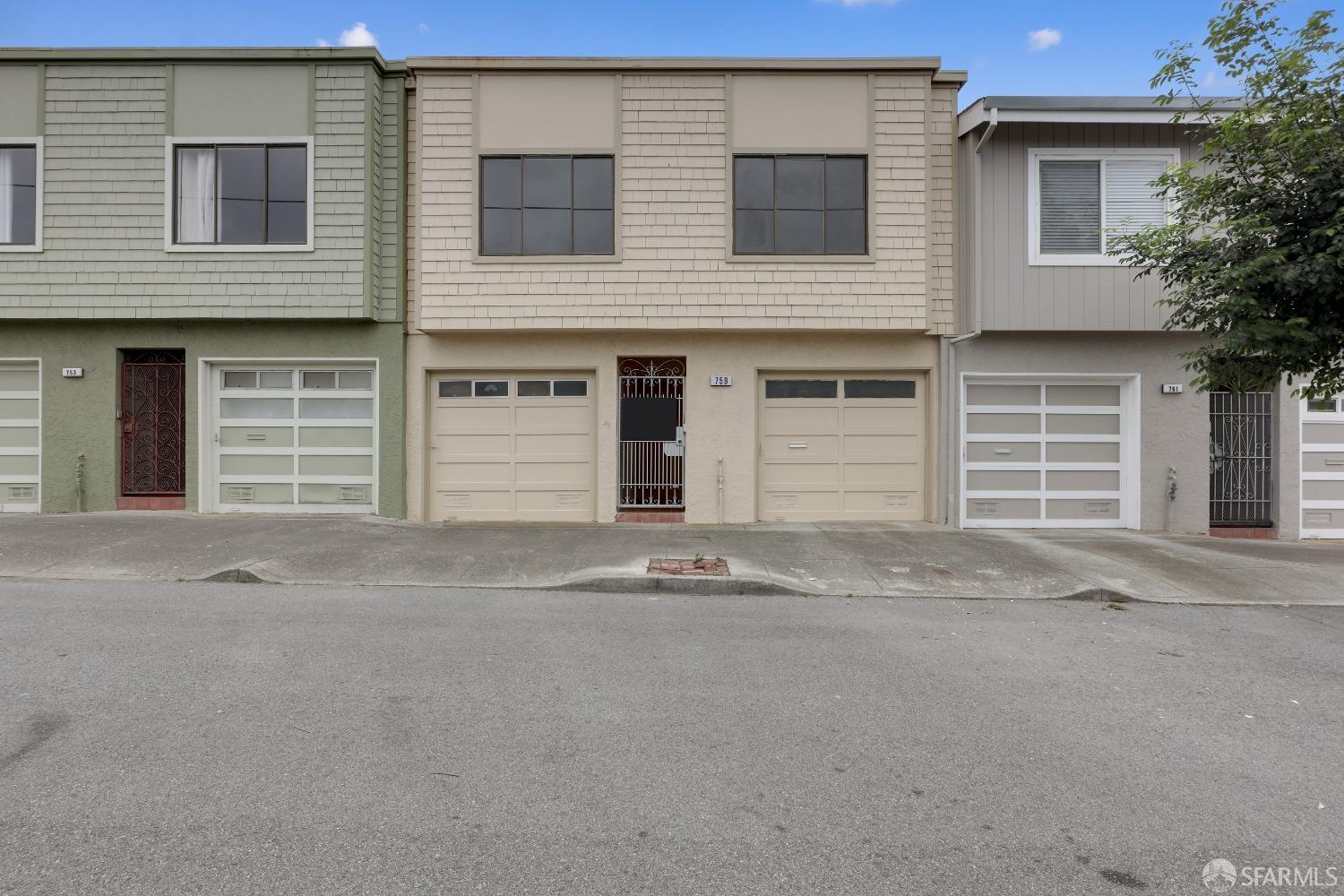 759 Burrows Street # 15