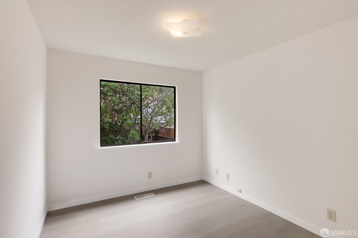 759 Burrows Street # 15