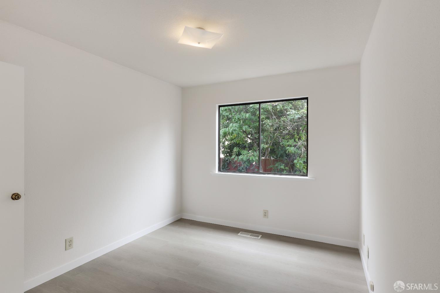 759 Burrows Street # 15