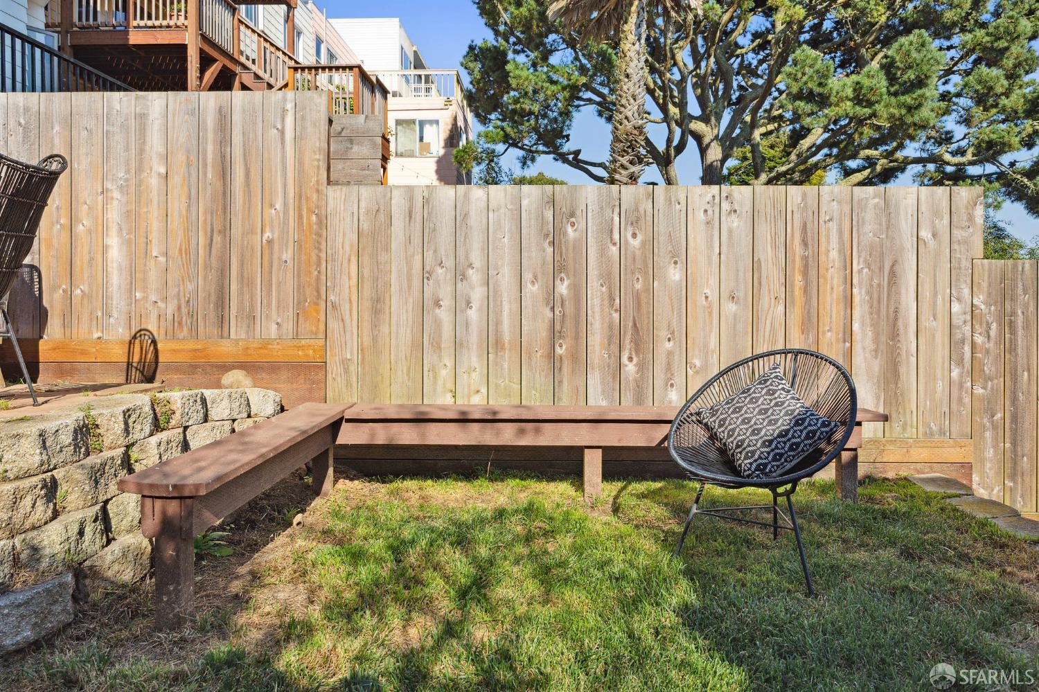 467 Melrose Avenue