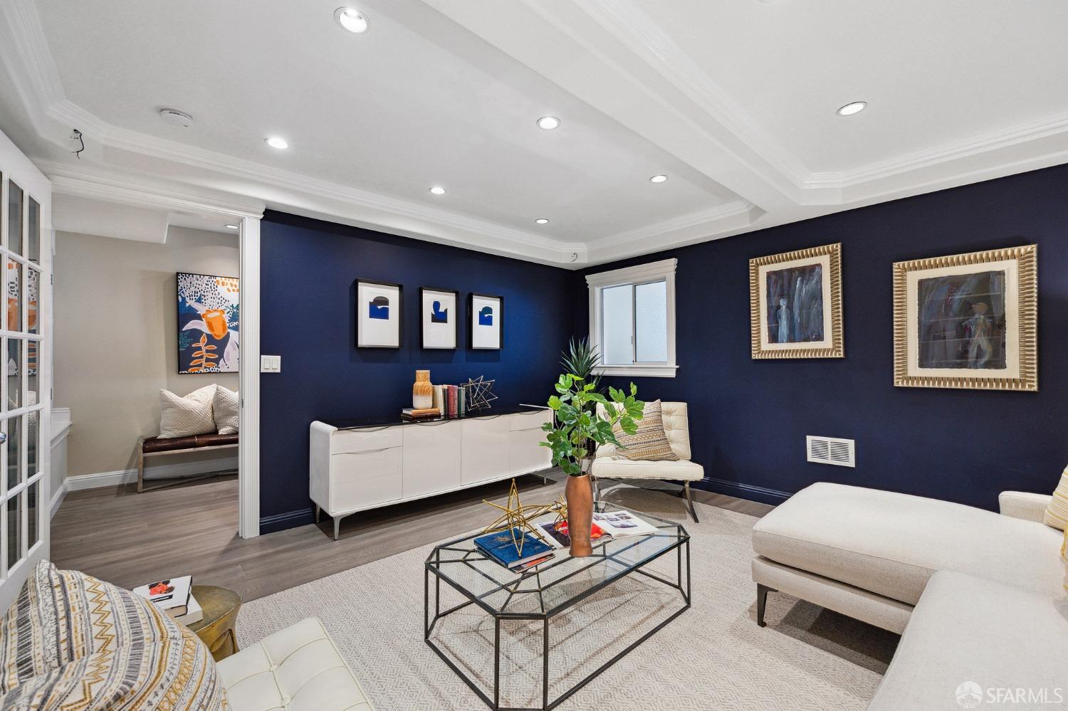 467 Melrose Avenue