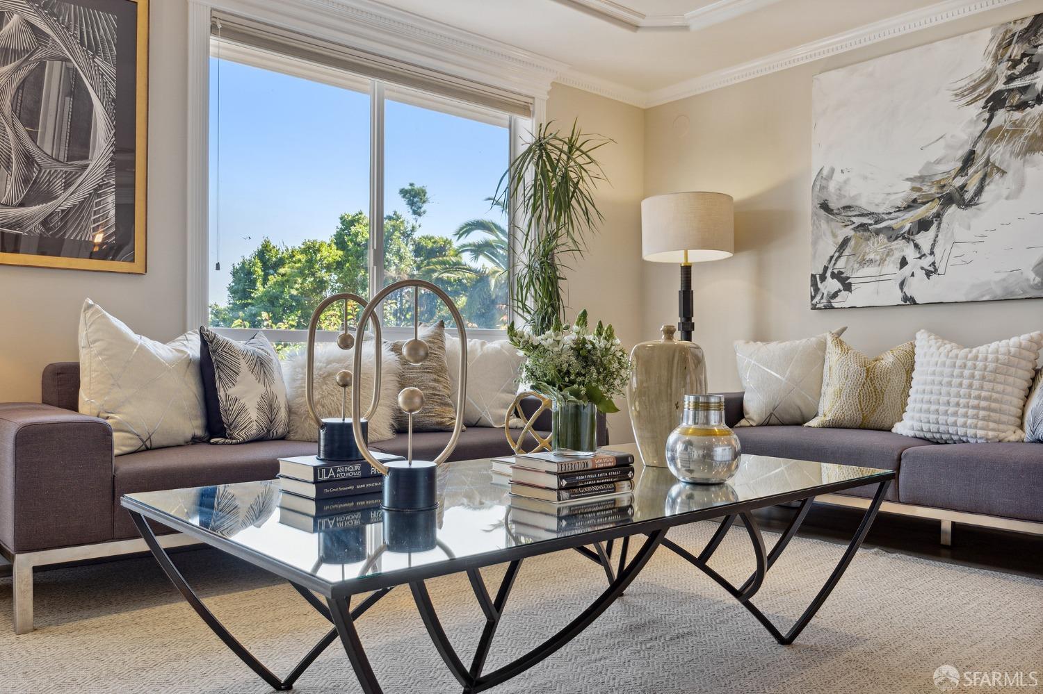 467 Melrose Avenue