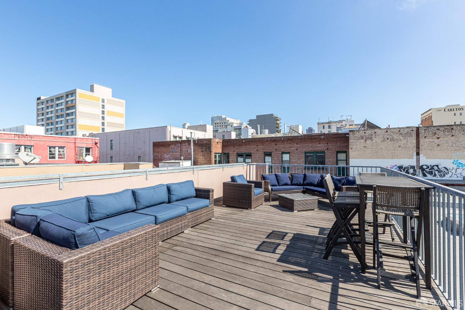 1158 Sutter Street # 8