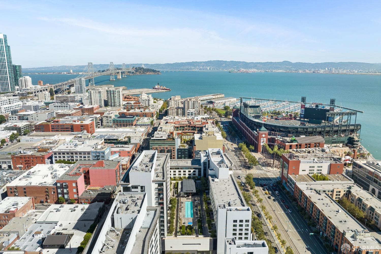 250 King Street # 1410