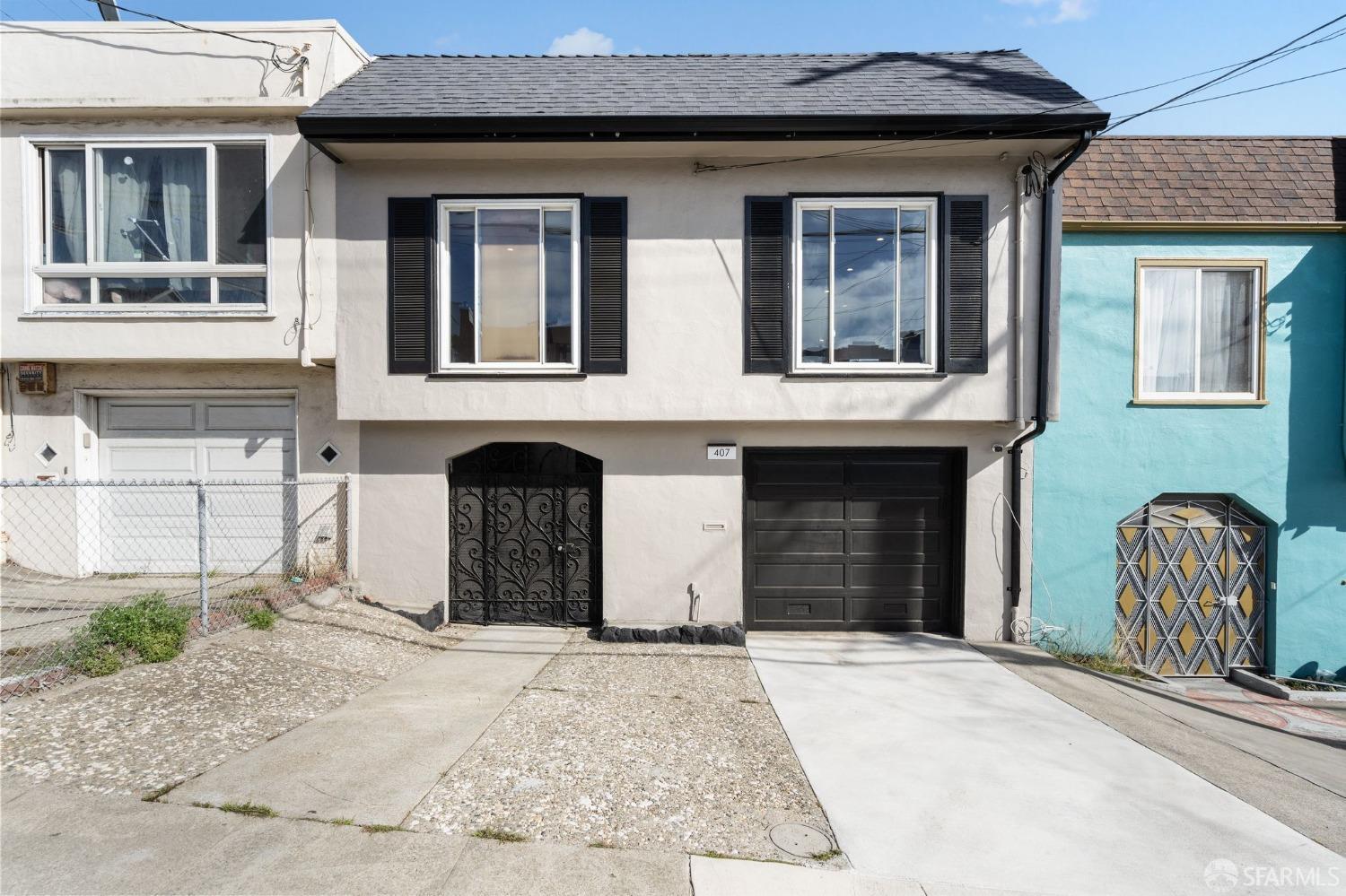 407 Sawyer Street