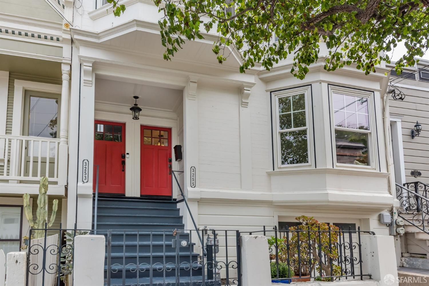 3253 Harrison Street