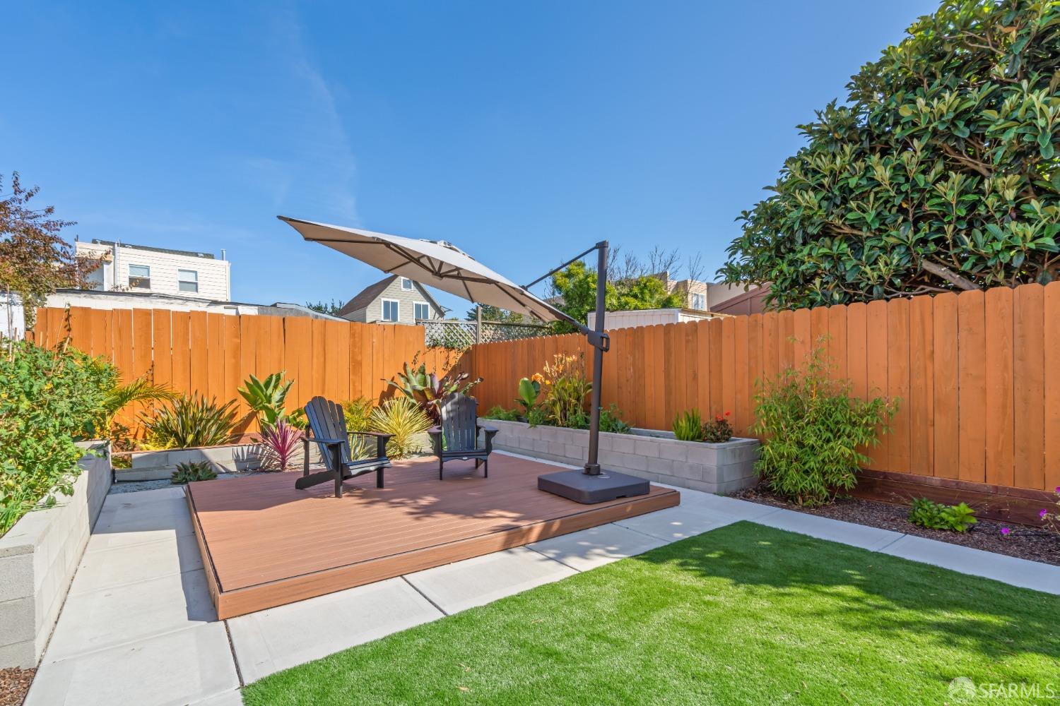 238 Sadowa Street