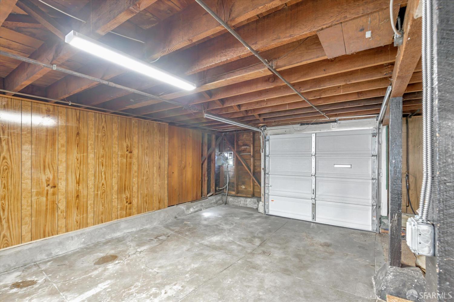 50 Nantucket Avenue
