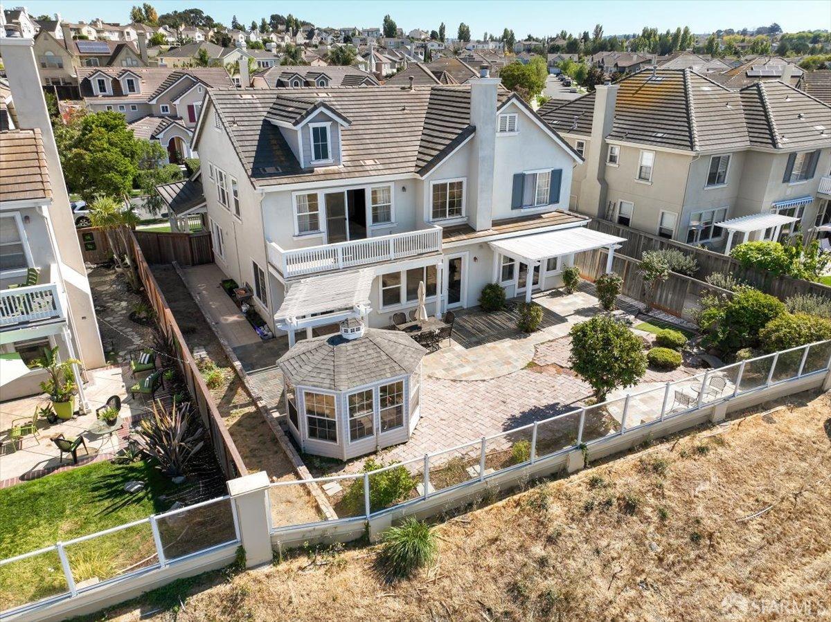 1081 Rock Harbor Point