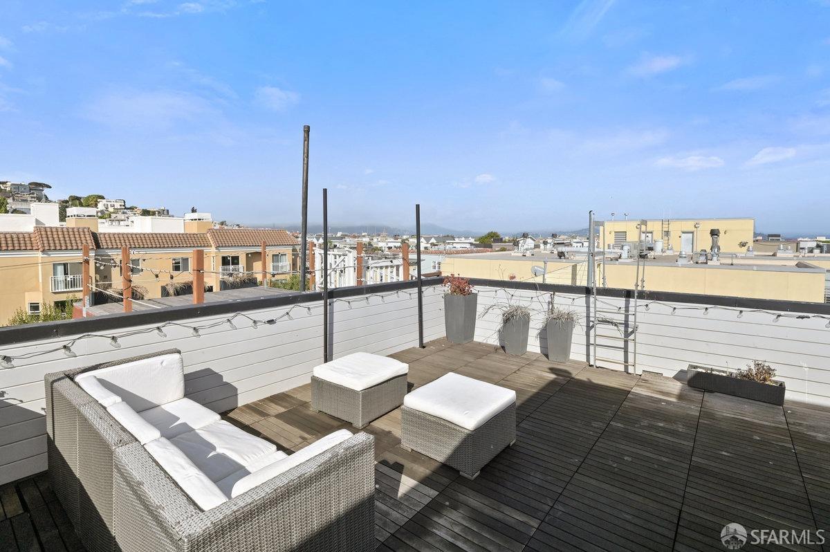 582 Chestnut Street