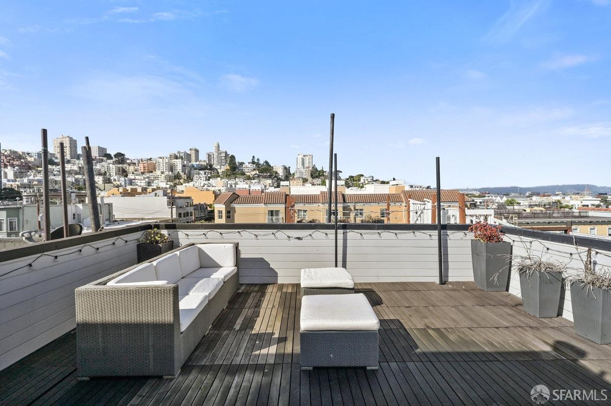 582 Chestnut Street