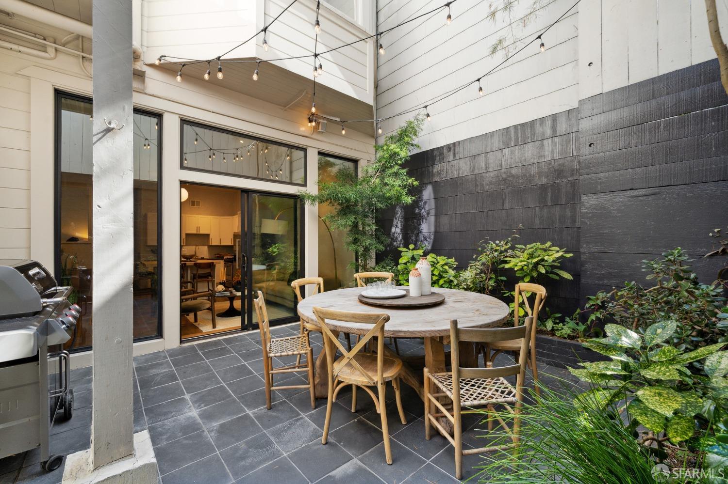 62 Elgin Park