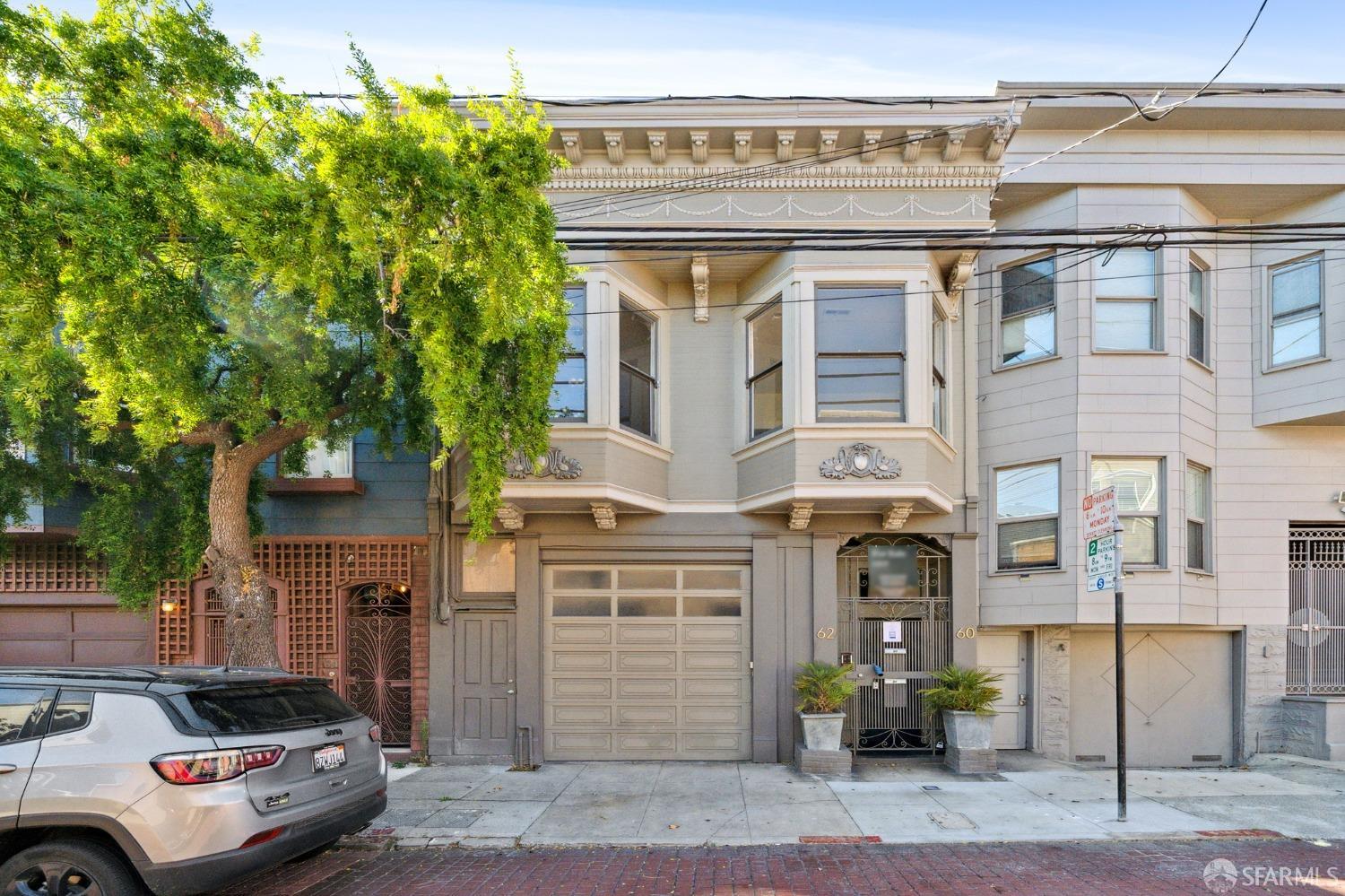 62 Elgin Park