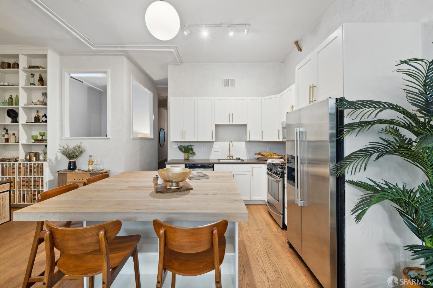62 Elgin Park