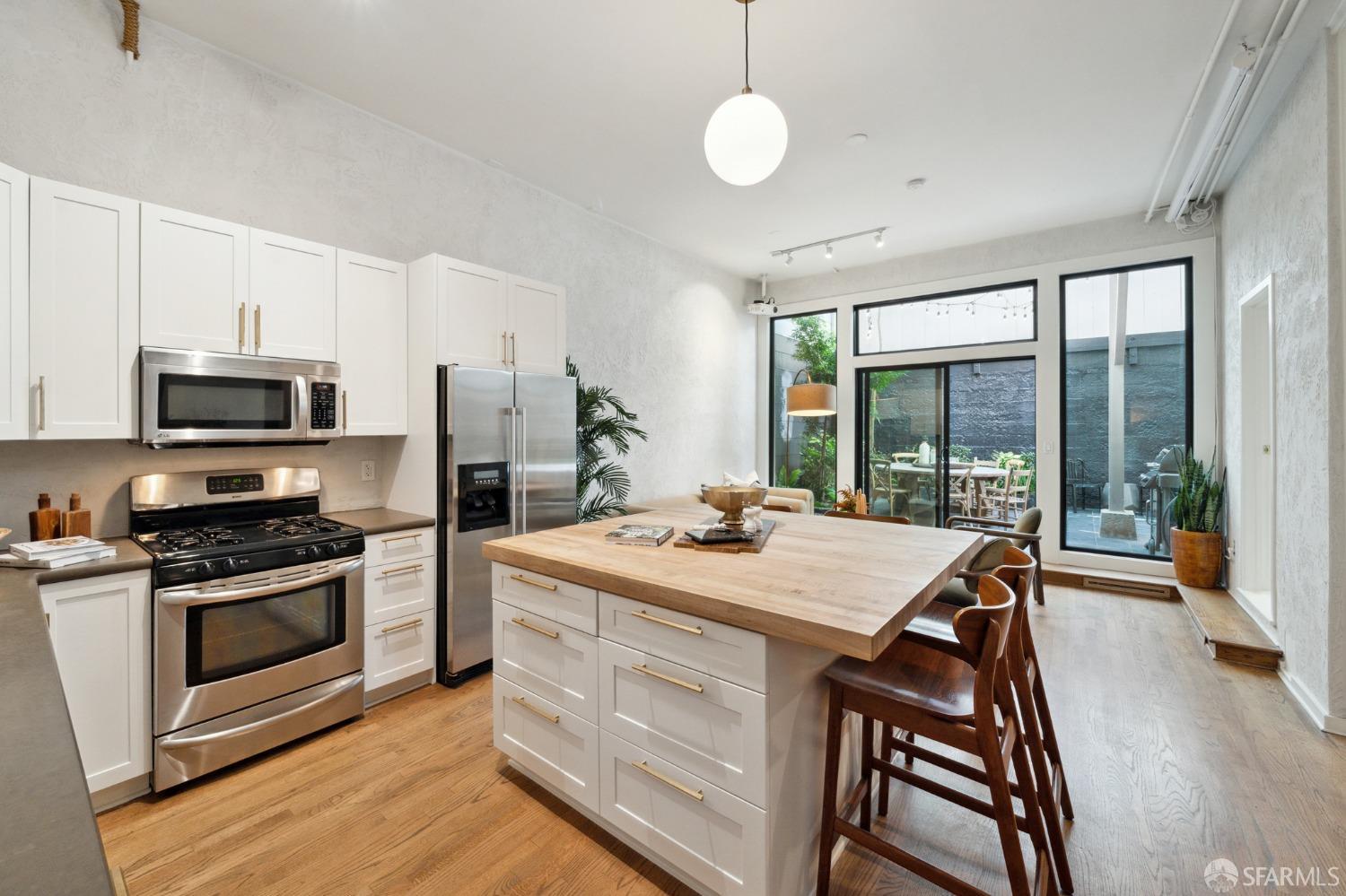 62 Elgin Park
