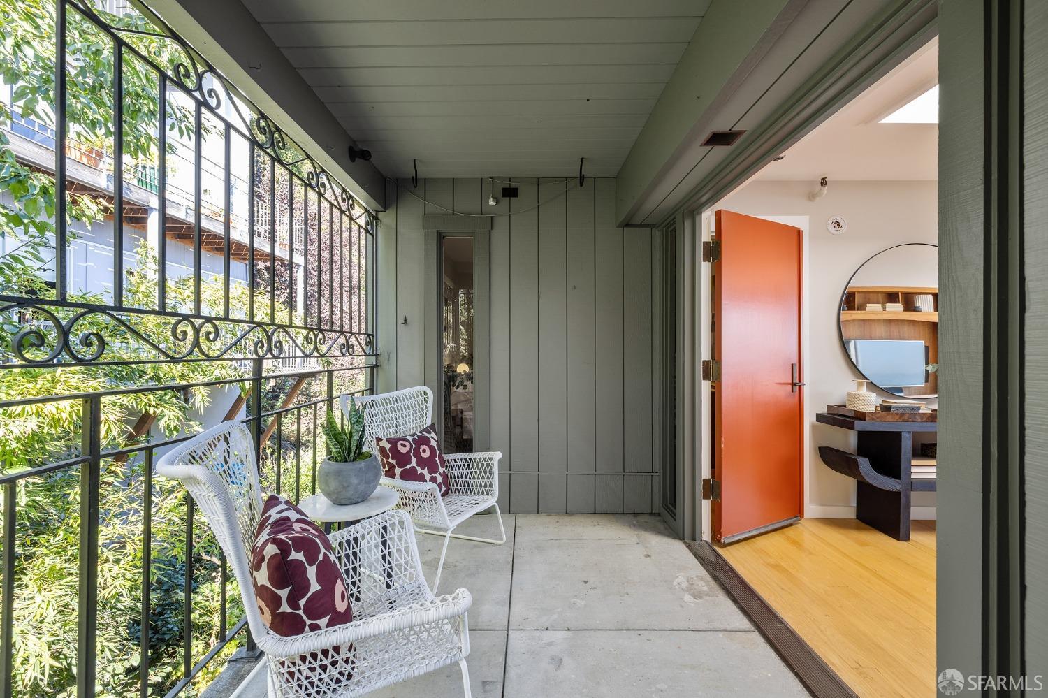 1451 Montgomery Street # 8