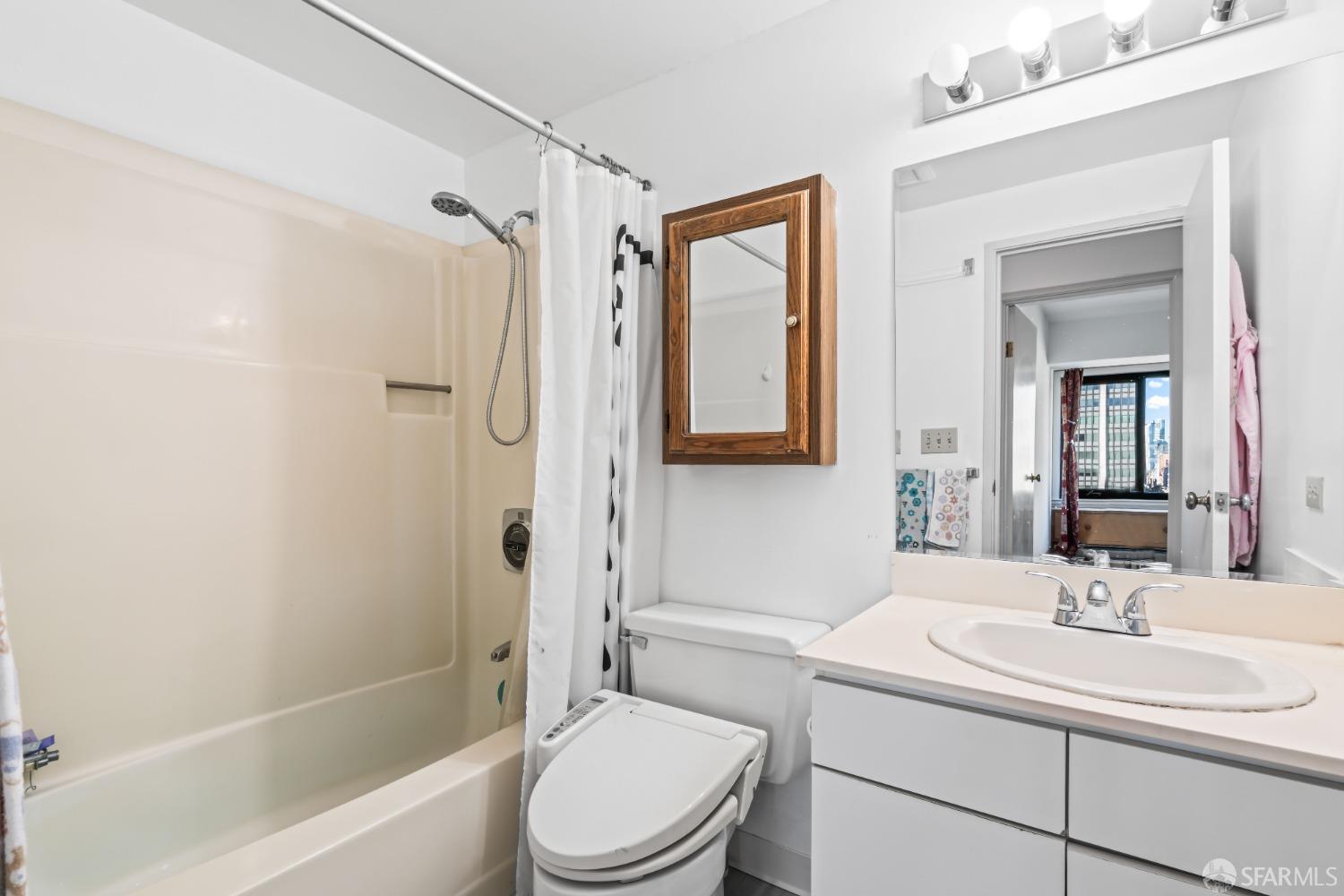601 Van Ness Avenue # 512