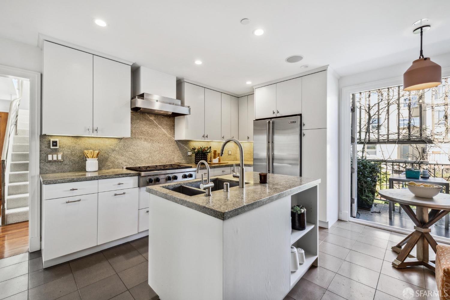 72 Nido Avenue