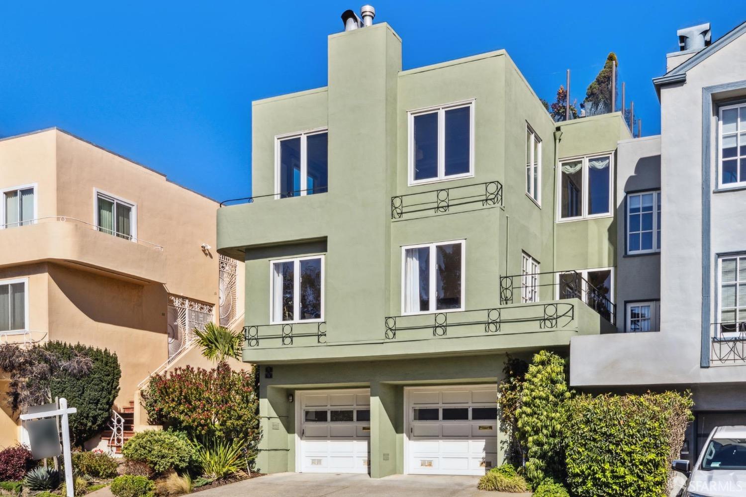 72 Nido Avenue