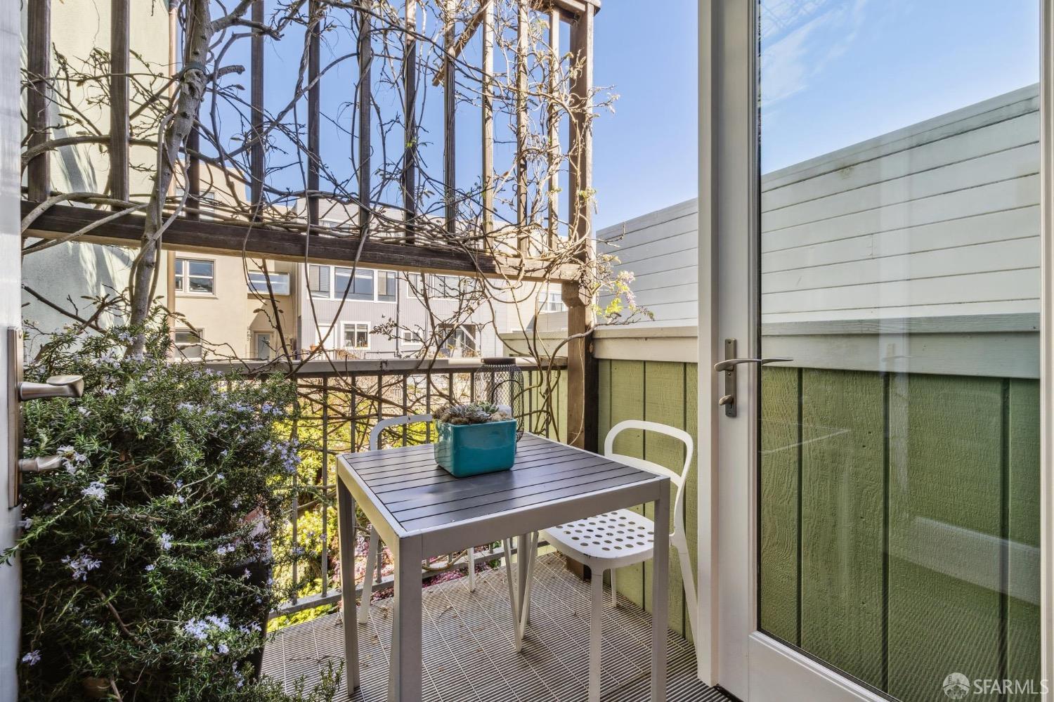 72 Nido Avenue