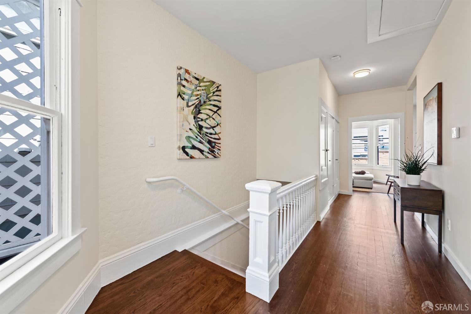 60 Elgin Park Park