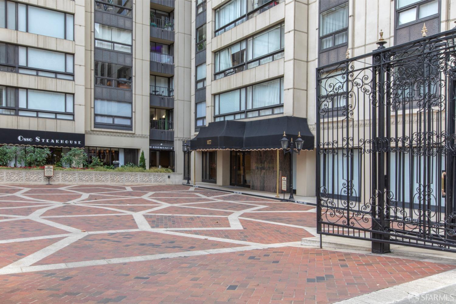 1177 California Street # 1003