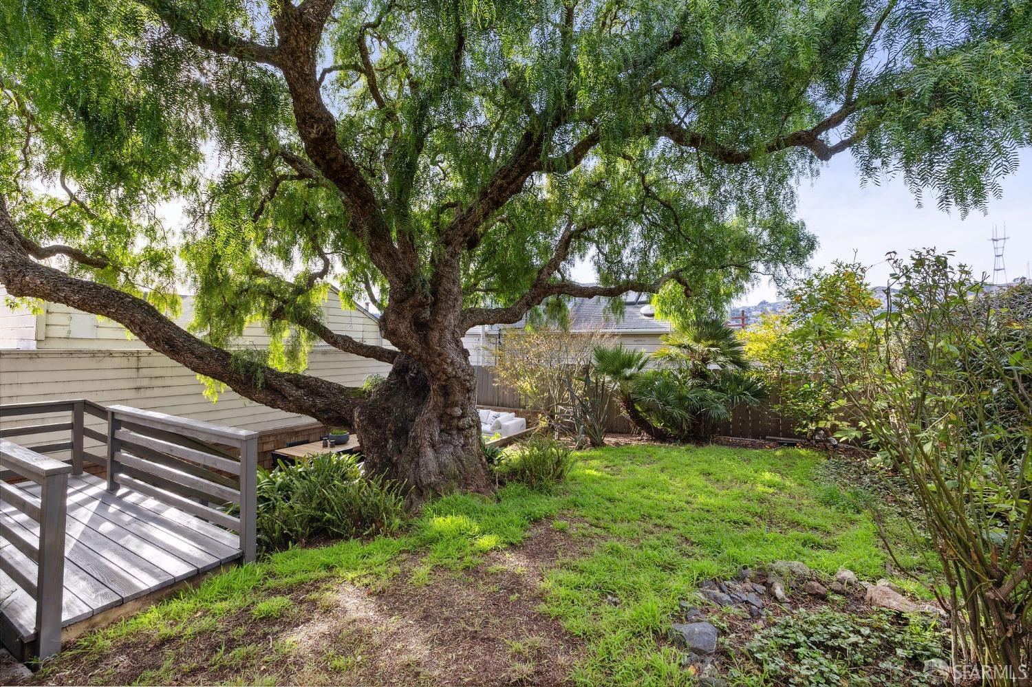 1212 Dolores Street