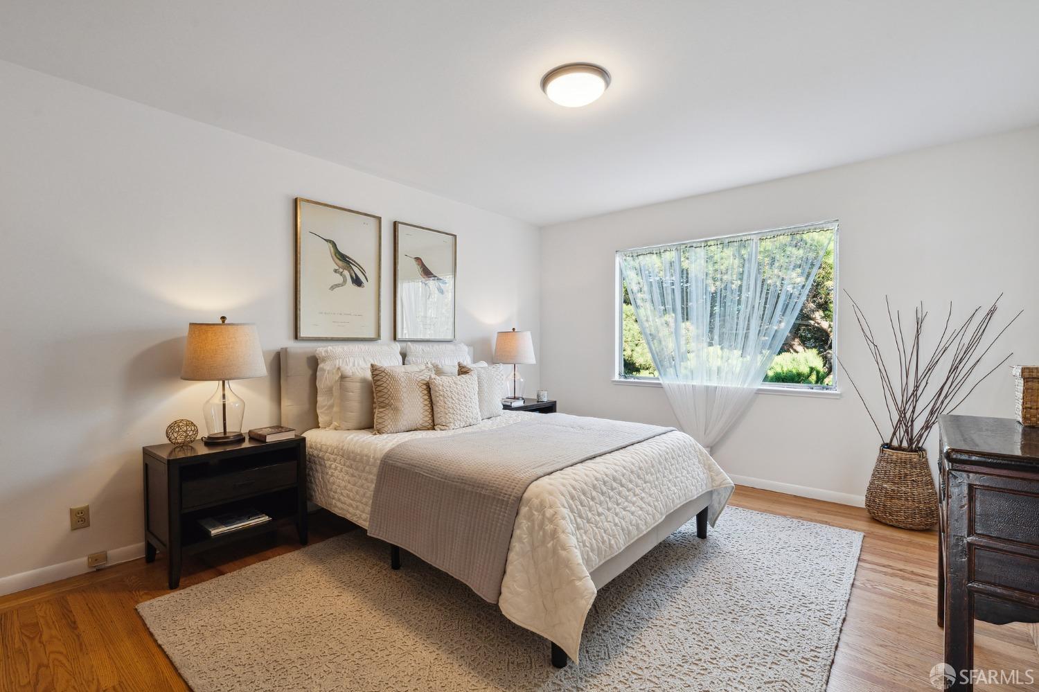 78 Niagara Avenue