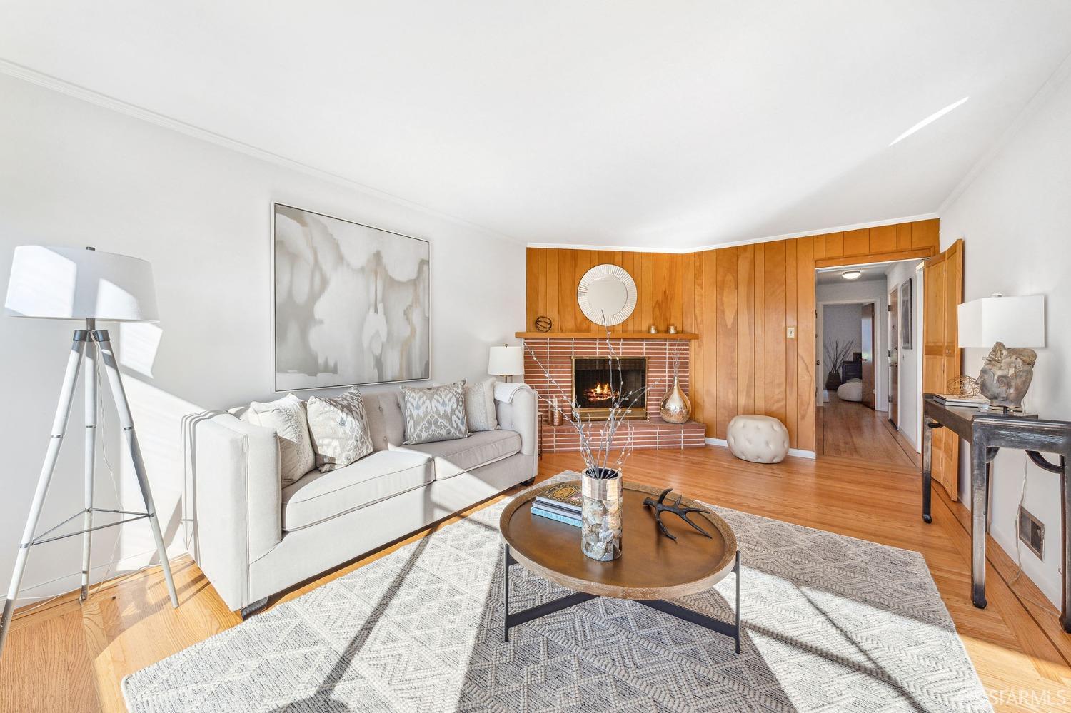 78 Niagara Avenue