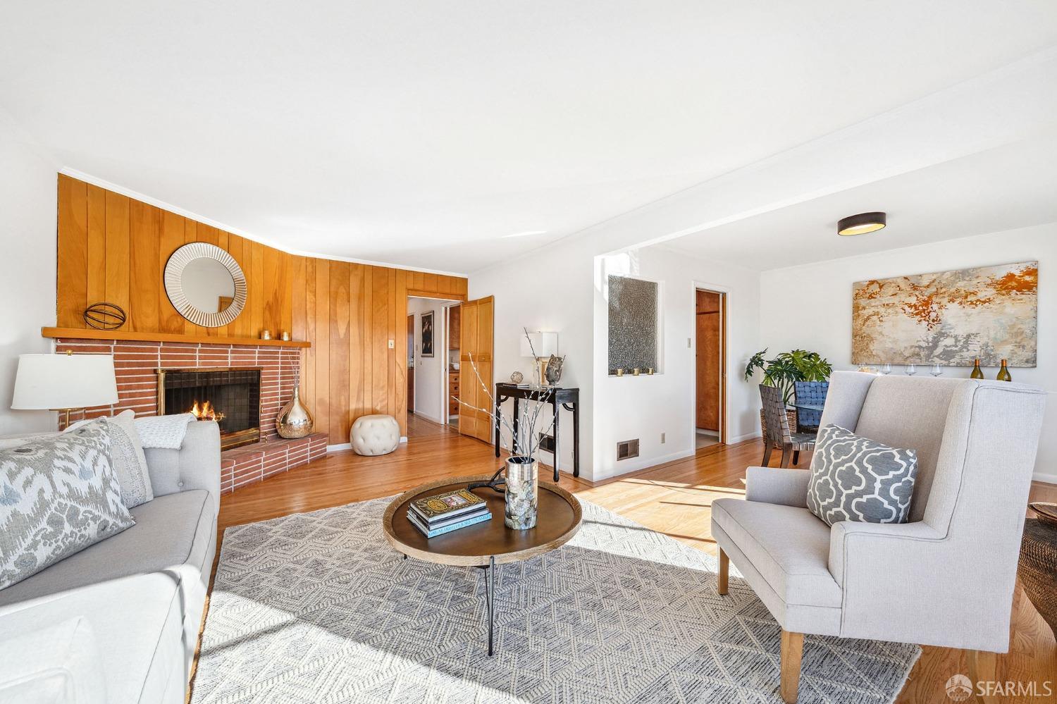 78 Niagara Avenue