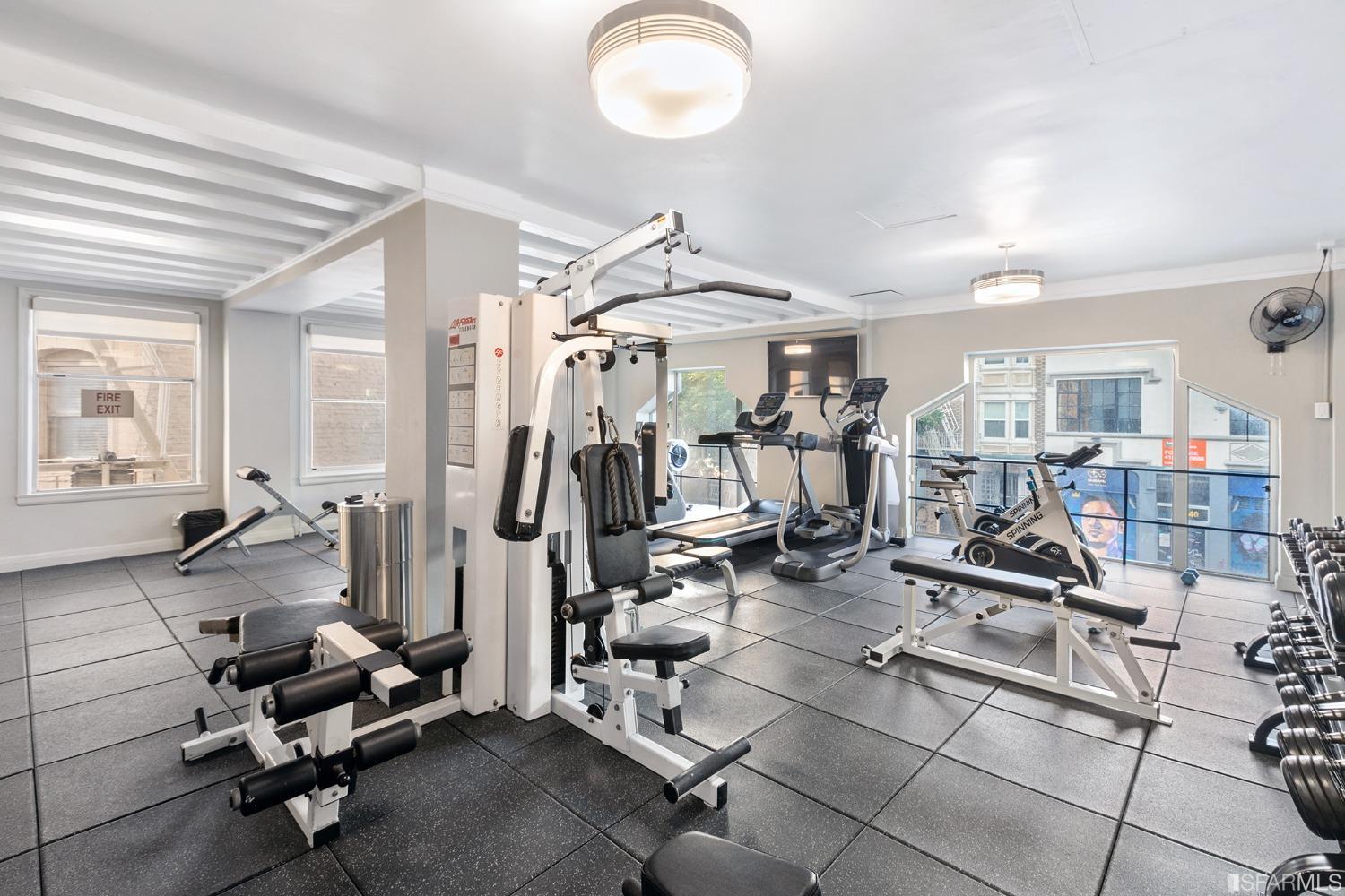631 Ofarrell Street # 1210