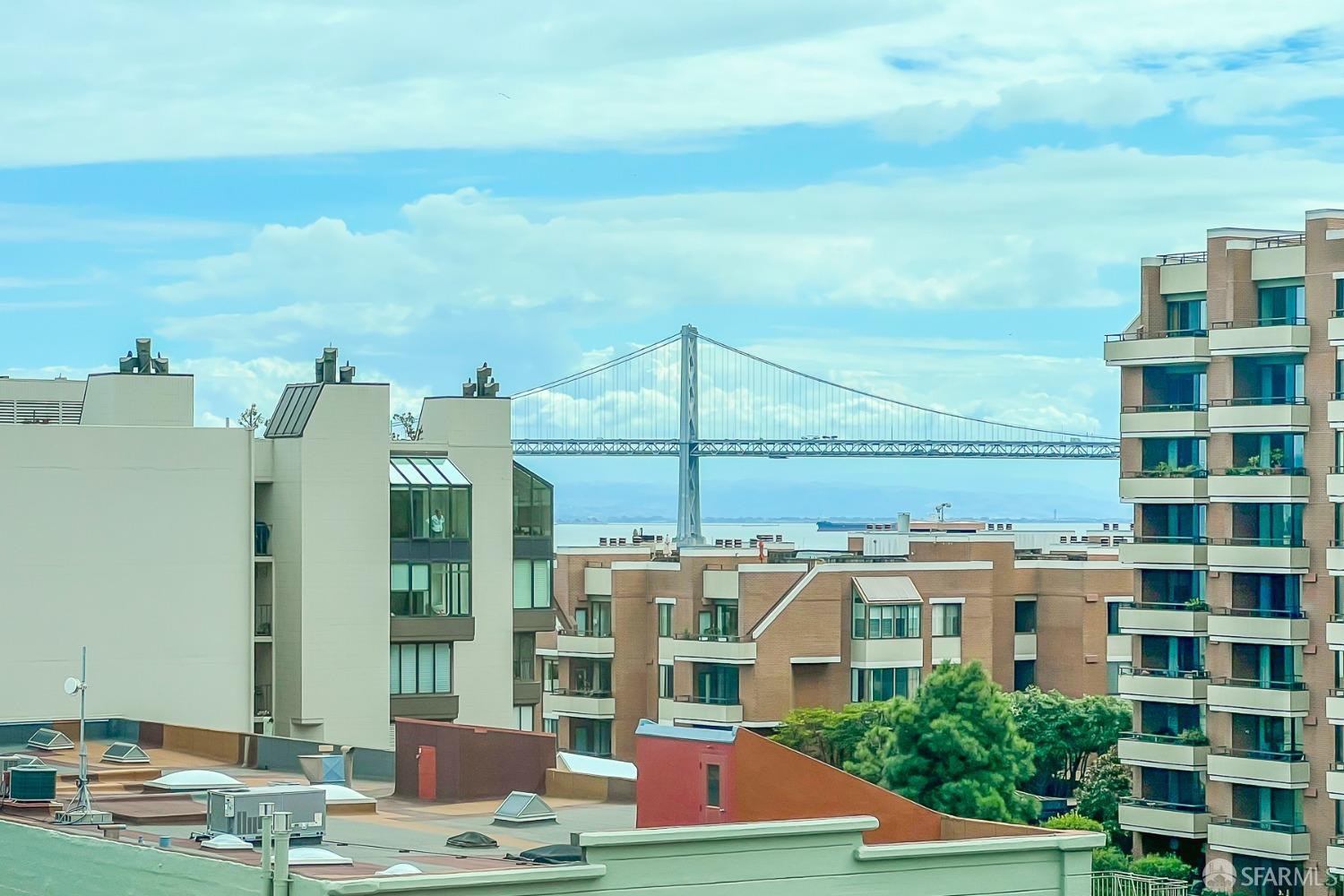 111 Chestnut Street # 808