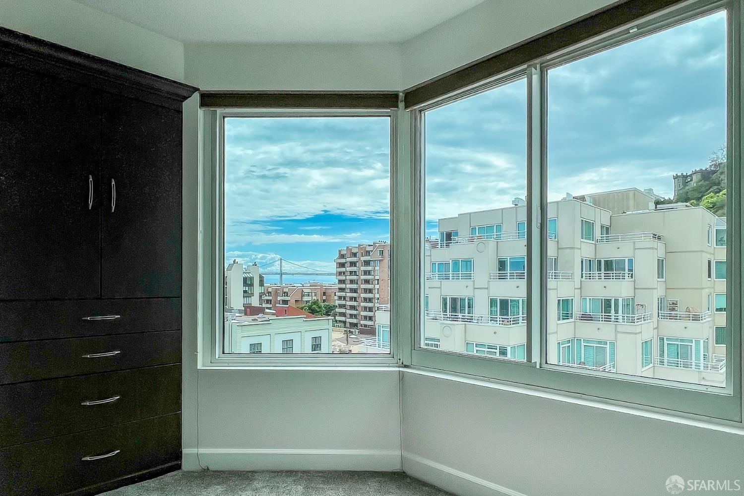 111 Chestnut Street # 808