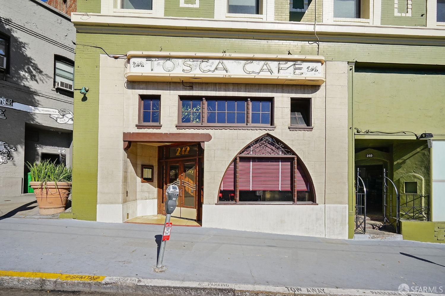733 Front Street # 401