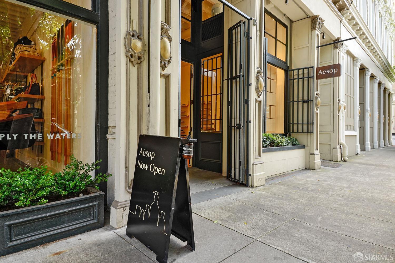 733 Front Street # 401
