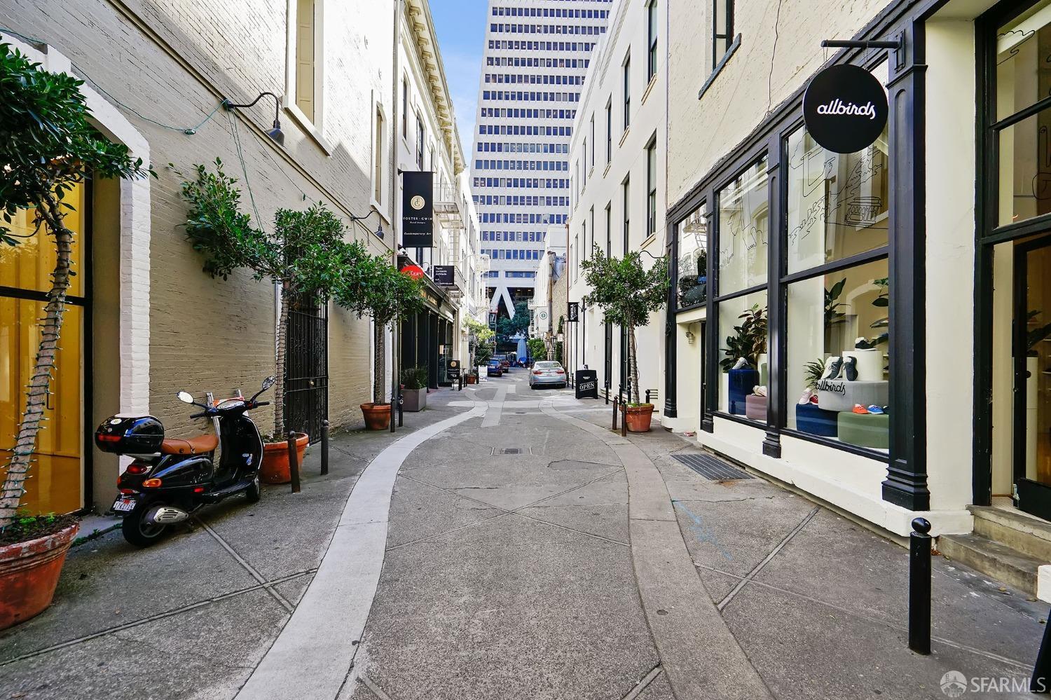 733 Front Street # 401