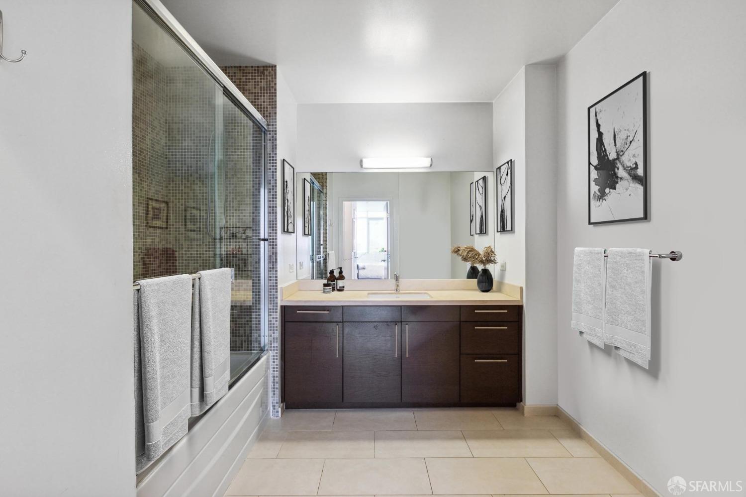 733 Front Street # 401