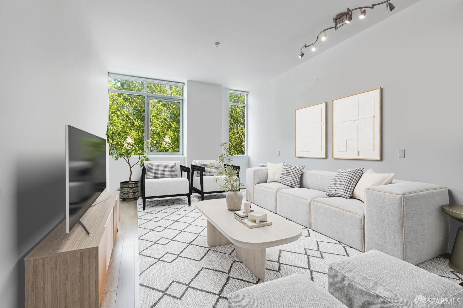 733 Front Street # 401