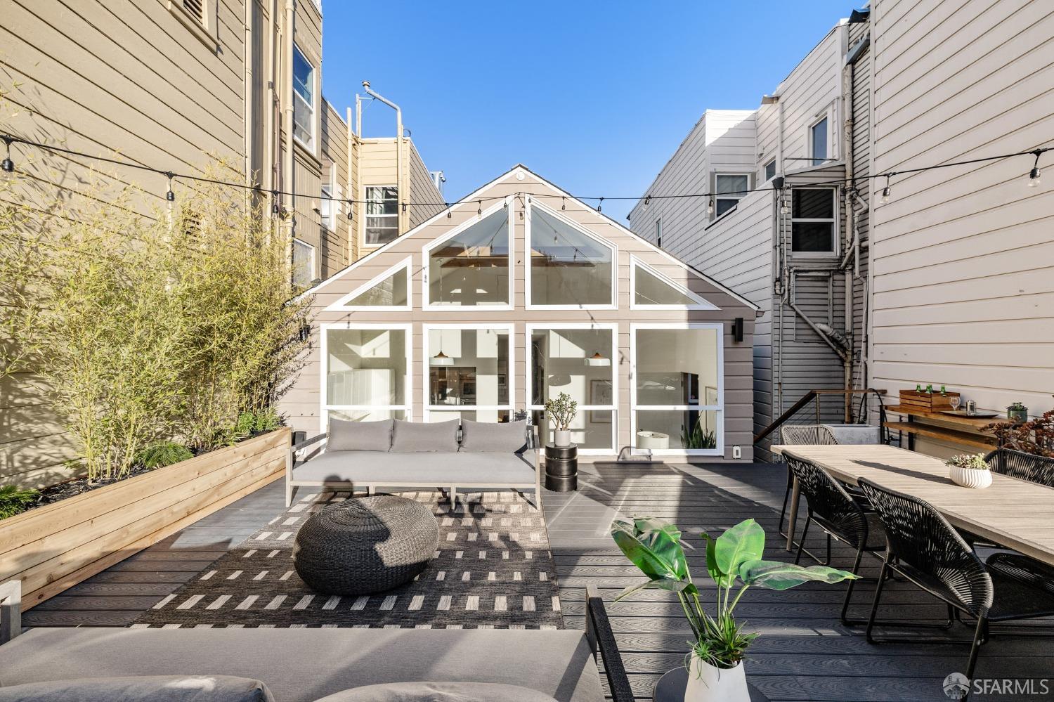 64 Sanchez Street