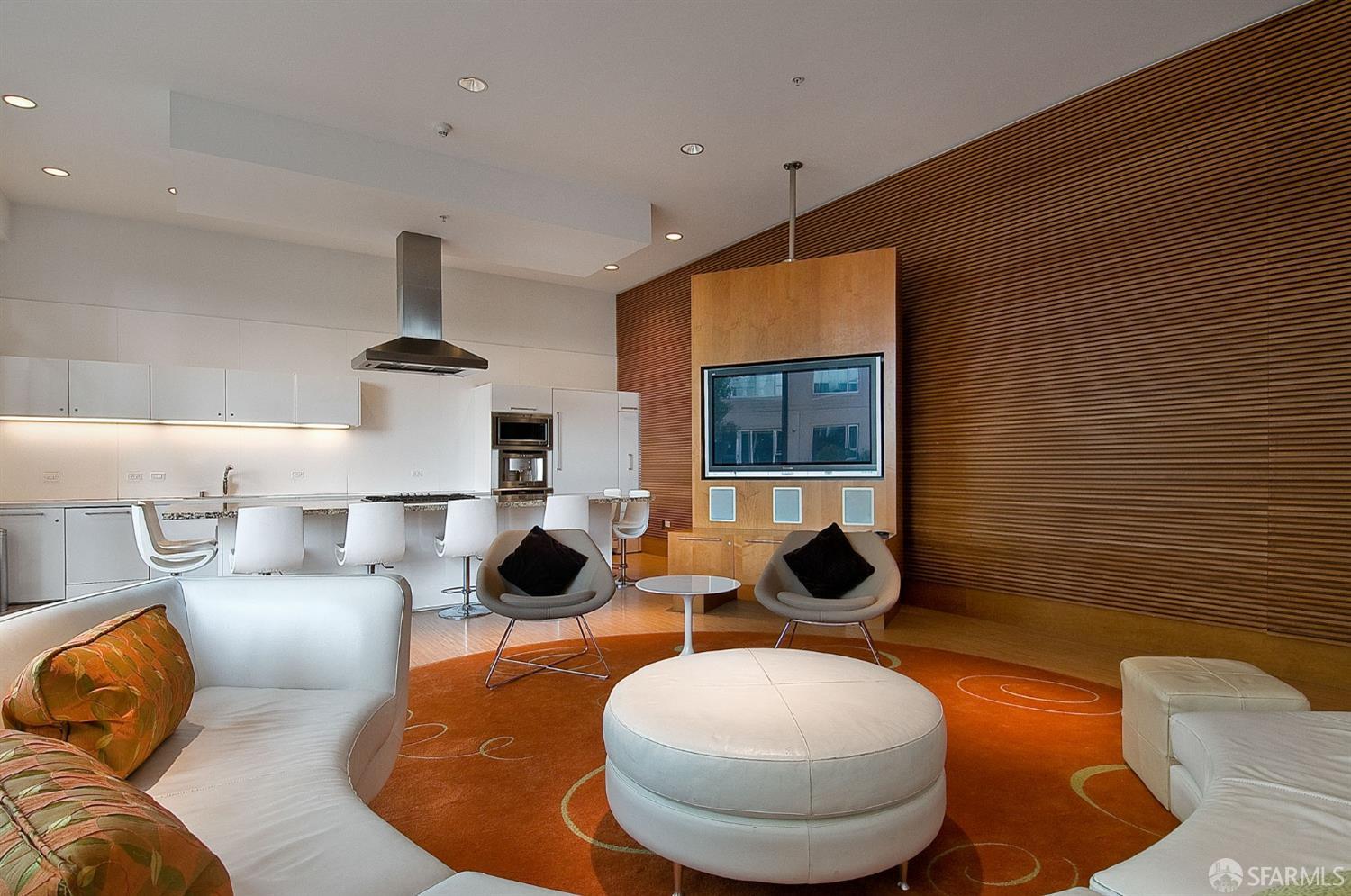 1160 Mission Street # 2101