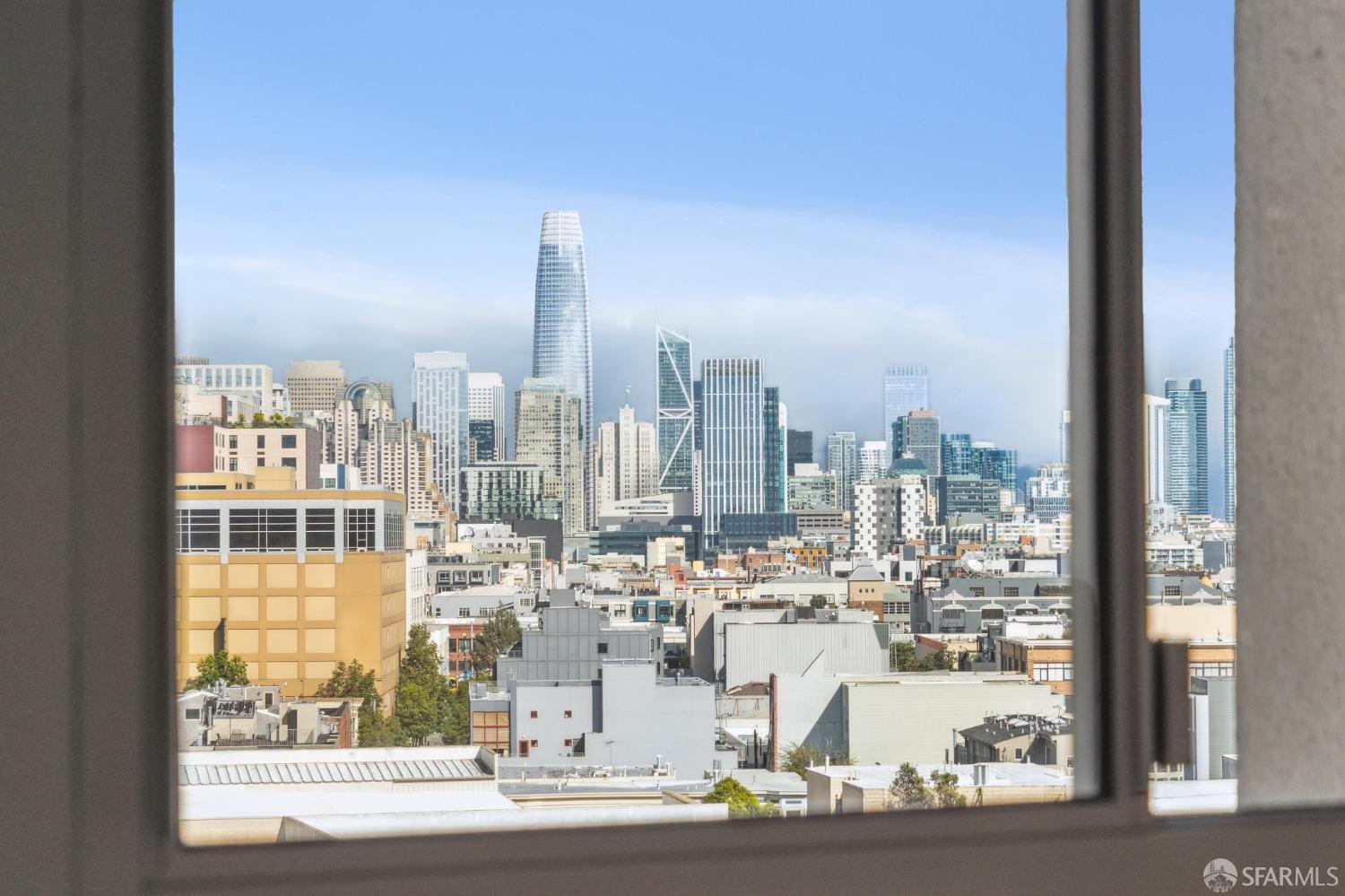 140 South Van Ness Avenue # 1031