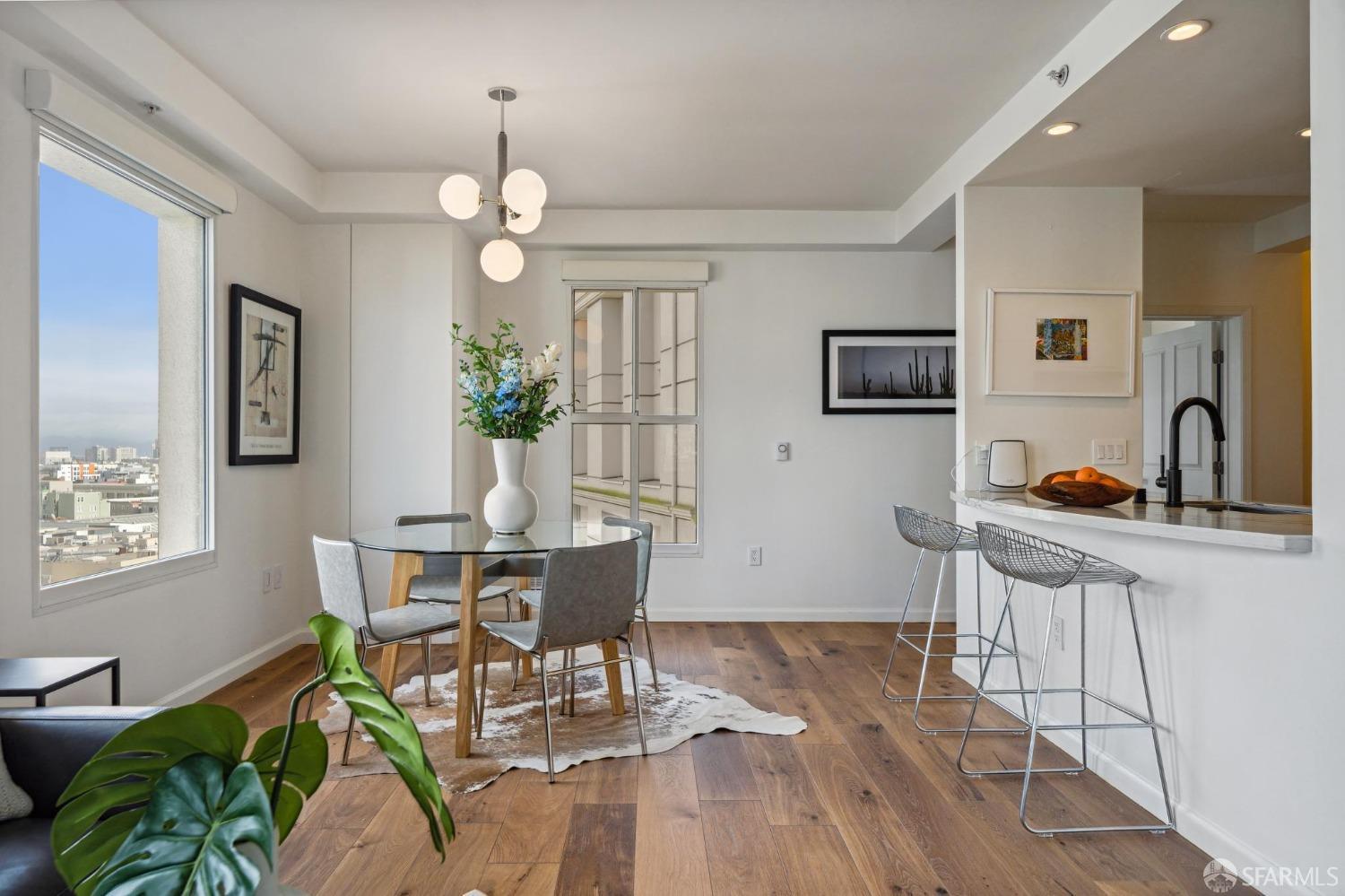 140 South Van Ness Avenue # 1031