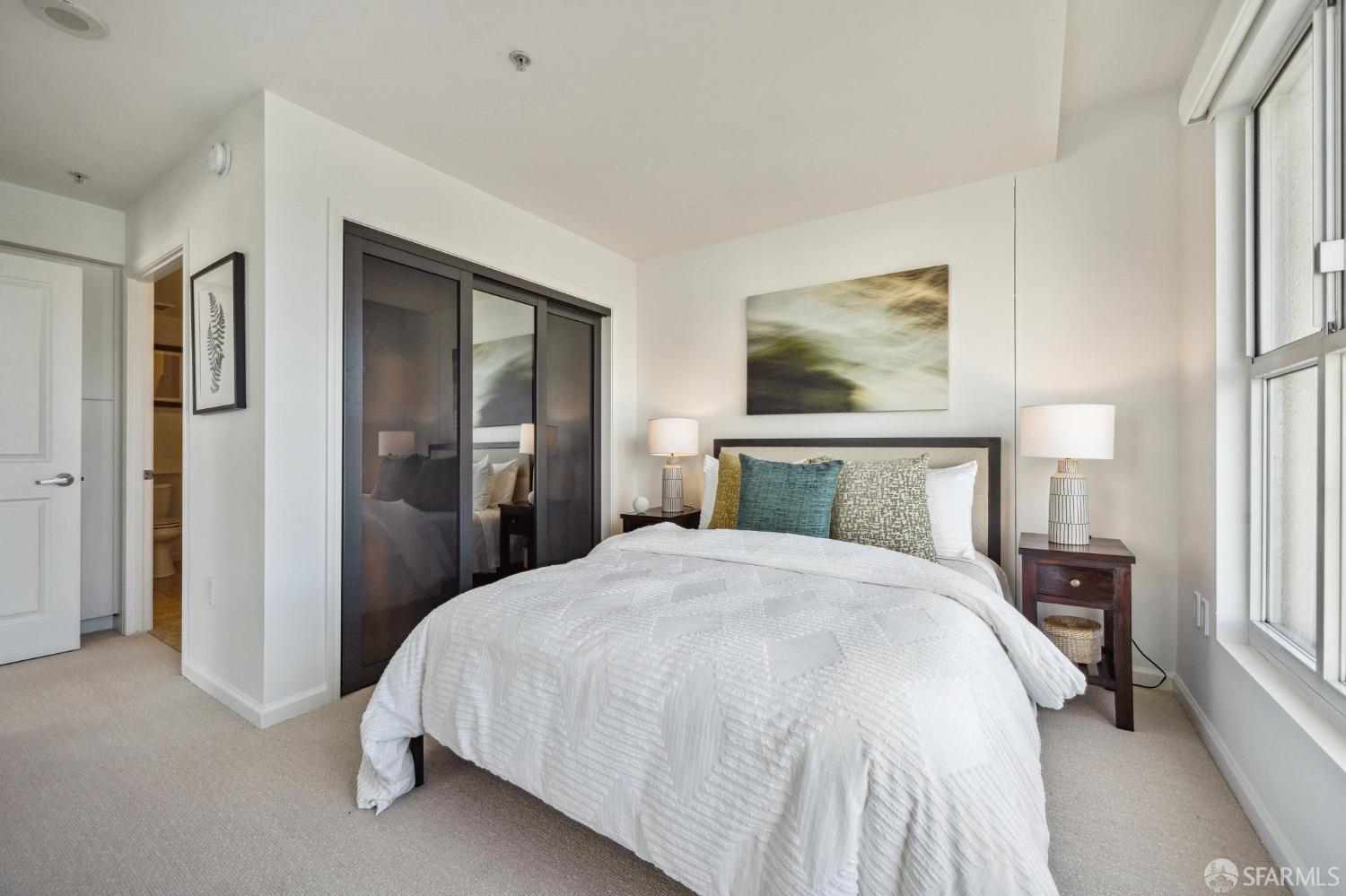 140 South Van Ness Avenue # 1031