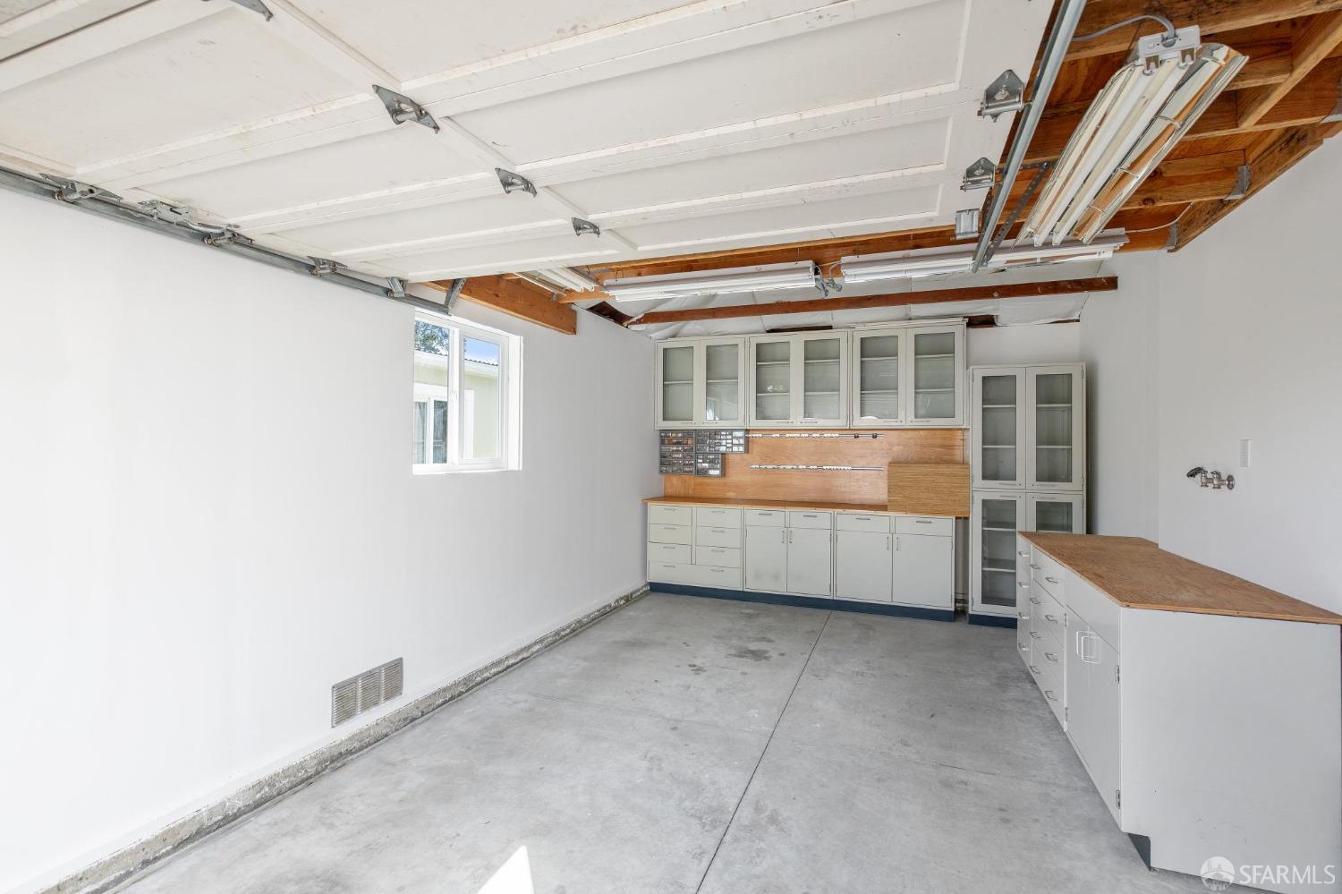 321 Alta Vista Drive